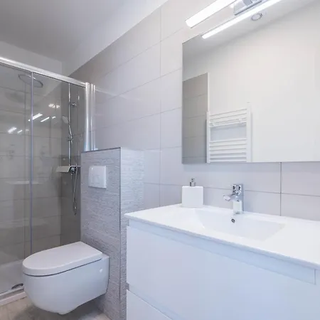 Lavanda * Ποντστράνα