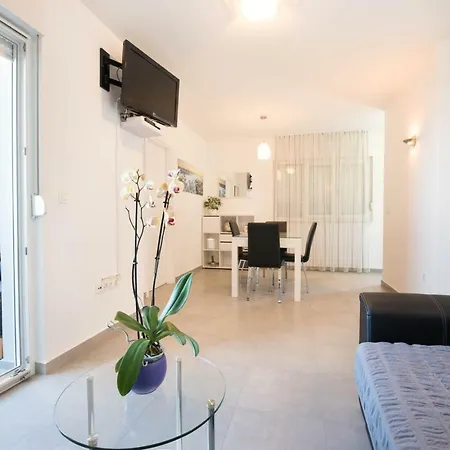 Apartment Lavanda Podstrana