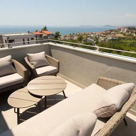 Lavanda بودْسْتغانا