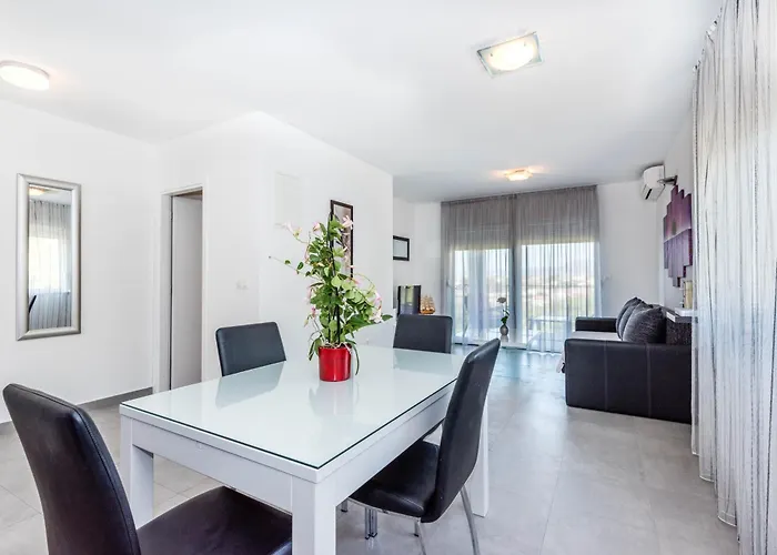 아파트 Lavanda 포드스트라나